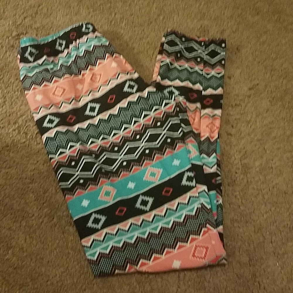 Aztec print leggings